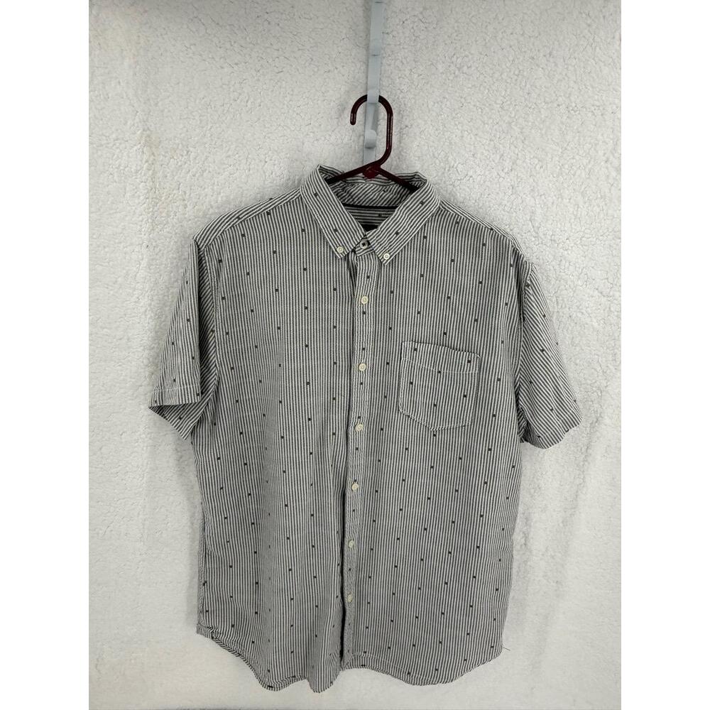 Aeropostale Short Sleeve Vertical Stripe Front Pocket Button Down‎ Shirt Large